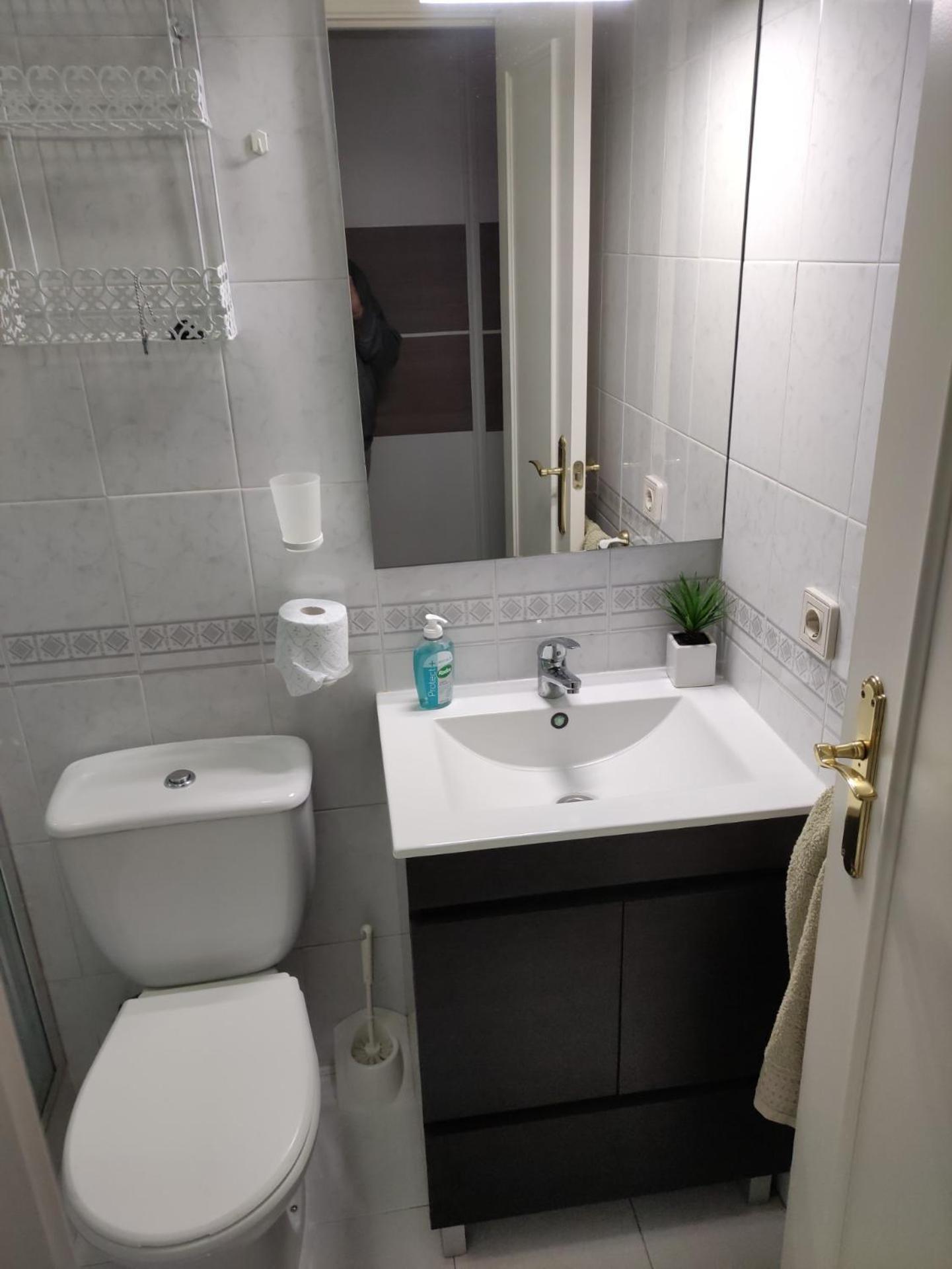 Habitacion Particular Con Bano Privado Sewilla Zewnętrze zdjęcie